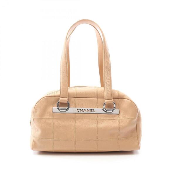 CHANEL Beige Caviar Leather Shoulder Bag - Picture 1 of 10